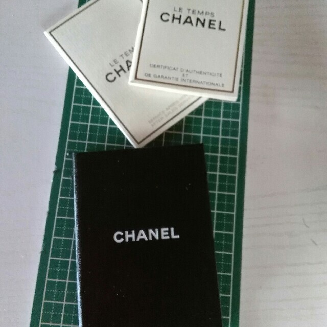 CHANEL(シャネル)のCHANEL　プルミエール　冊子入れ レディースのファッション小物(パスケース/IDカードホルダー)の商品写真