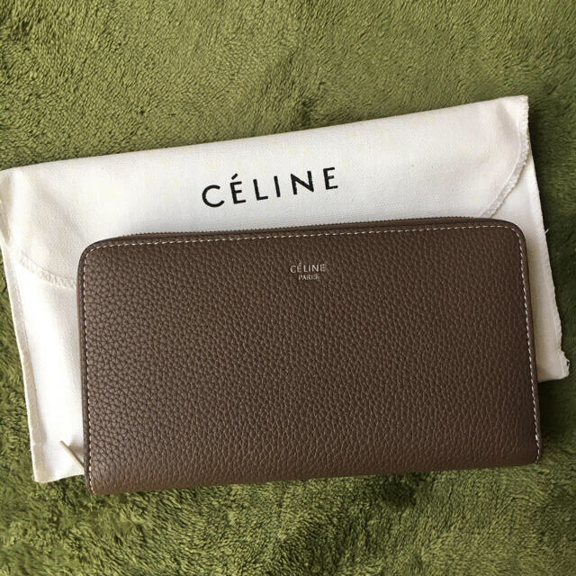 celine(セリーヌ)の早い者勝ち　美品　セリーヌ 長財布　 レディースのファッション小物(財布)の商品写真