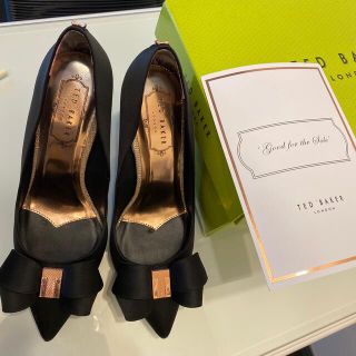 テッドベイカー(TED BAKER)のted baker リボンパンプス(ハイヒール/パンプス)