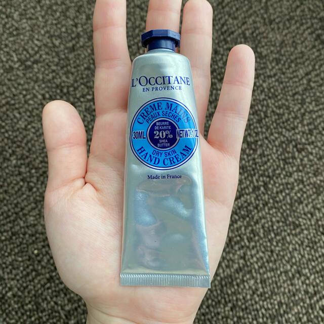 L'OCCITANE(ロクシタン)のL’occitane ハンドクリーム コスメ/美容のボディケア(ハンドクリーム)の商品写真