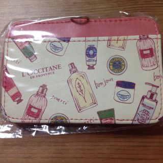 ロクシタン(L'OCCITANE)のロクシタン♡パスケース(名刺入れ/定期入れ)