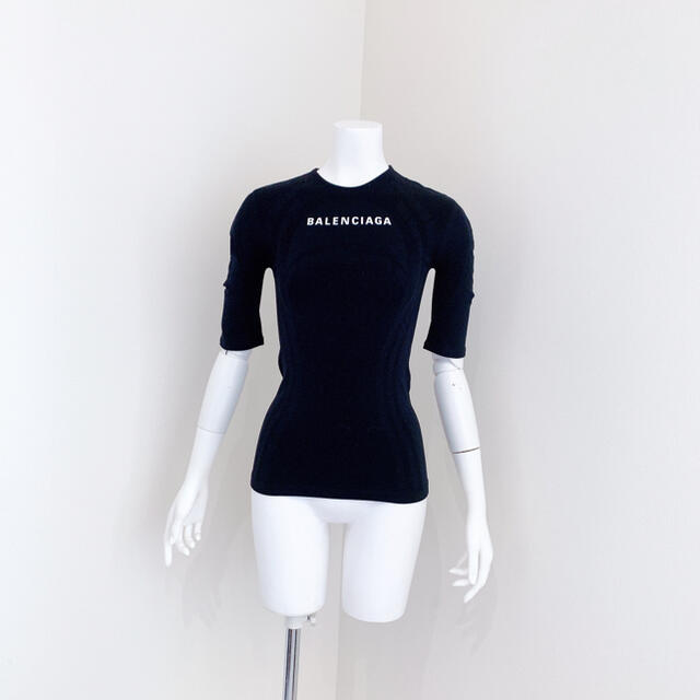 Balenciaga(バレンシアガ)のbalenciaga  コレクション品　ロゴプリント　ストレッチ　トップス レディースのトップス(カットソー(半袖/袖なし))の商品写真