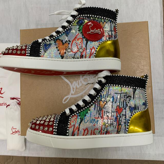 Christian Louboutin(クリスチャンルブタン)の新品　クリスチャンルブタン　スパンコールハイカットスニーカー　36 レディースの靴/シューズ(スニーカー)の商品写真