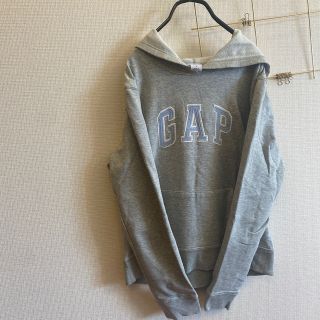 ギャップ(GAP)のGAP パーカー グレー　トレーナー(パーカー)