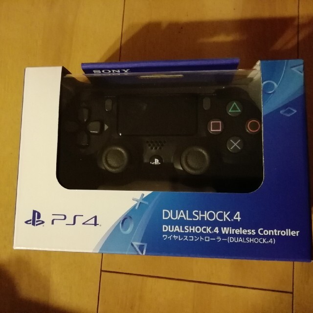 その他新品　PlayStation4　コントローラー　ブラック