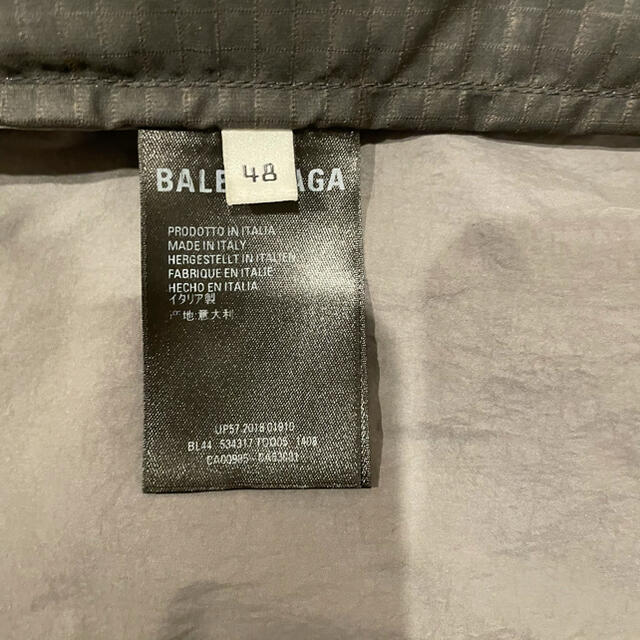 Balenciaga(バレンシアガ)の【美品・追加値下げ済】BALENCIAGAナイロンジャケット メンズのジャケット/アウター(ナイロンジャケット)の商品写真