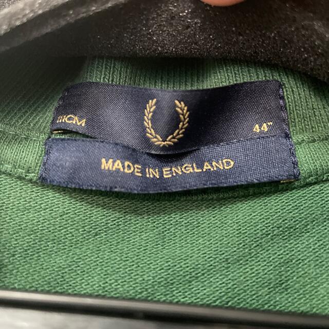 FRED PERRY(フレッドペリー)のフレッドペリー　ポロシャツ　ダークグリーン　緑 メンズのトップス(ポロシャツ)の商品写真