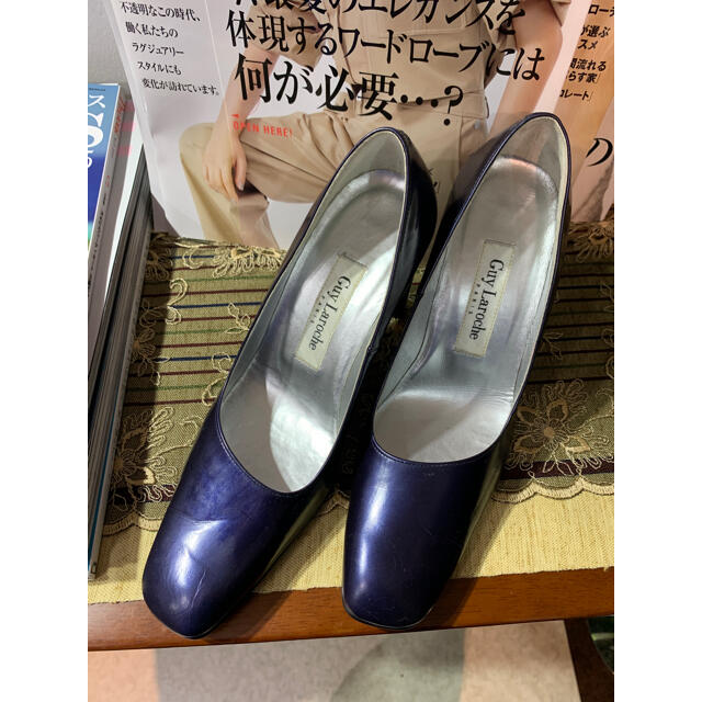 Guy Laroche ギ ラロッシュ 23 エナメル パンプス 2