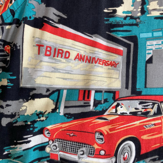 Reyn Spooner(レインスプーナー)の50周年限定◆レインスプーナー◆フォードサンダーバードT-Bird アロハシャツ メンズのトップス(シャツ)の商品写真