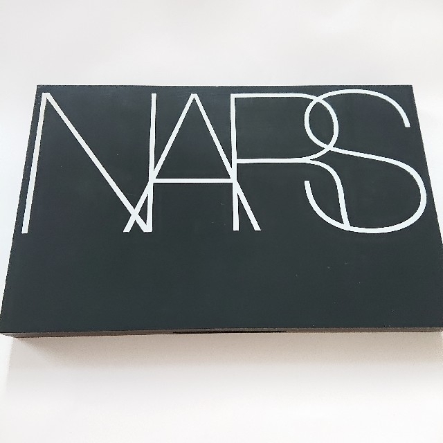 NARS(ナーズ)のNARS・ナーズ・メーキャップユアマインド アイ&チークパレット コスメ/美容のベースメイク/化粧品(アイシャドウ)の商品写真