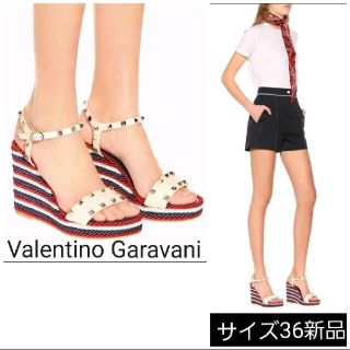 ヴァレンティノ(VALENTINO)のヴァレンティノ☆ロックスタッズ ストラップ ウェッジソール サンダル☆新品 (サンダル)