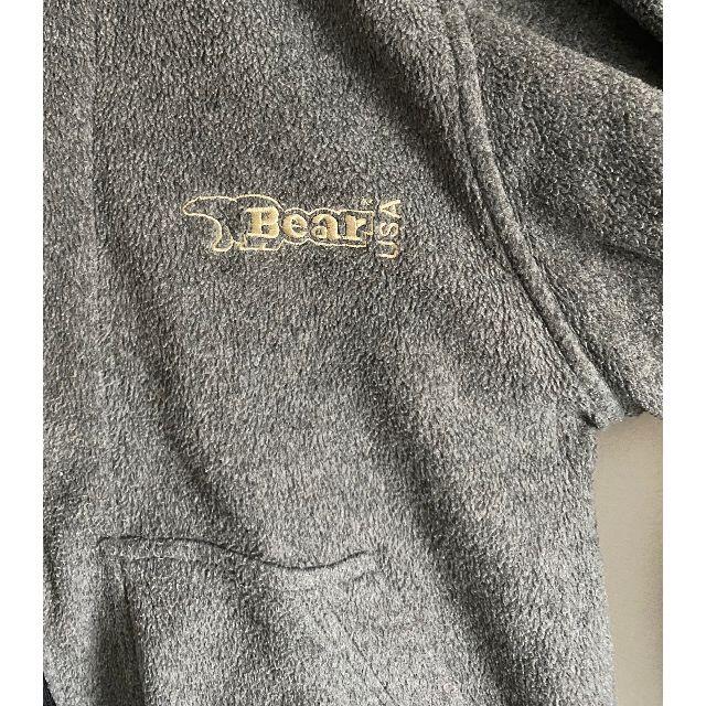 Bear USA(ベアー)のbear ベアー”USA ロゴ刺繍 ジップ フリース グレー L 美品 レディースのトップス(トレーナー/スウェット)の商品写真