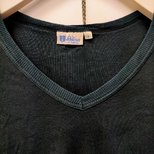 Shiesser(シーサー)のSchiesser Vネックカットソー メンズのトップス(Tシャツ/カットソー(半袖/袖なし))の商品写真