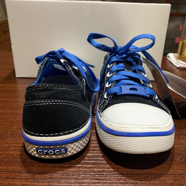 crocs(クロックス)のクロックス　スニーカー キッズ/ベビー/マタニティのキッズ靴/シューズ(15cm~)(スニーカー)の商品写真