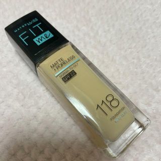 メイベリン(MAYBELLINE)のメイベリン　フィットミー　リキッドファンデーションR  118  ライトベージュ(ファンデーション)