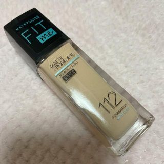 メイベリン(MAYBELLINE)のメイベリン　フィットミー　リキッドファンデーションR  112  (ファンデーション)