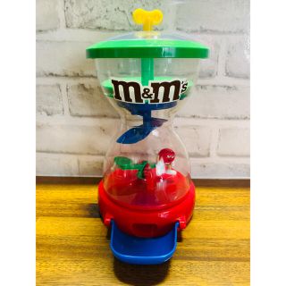 エムアンドエムアンドエムズ(m&m&m's)の【専用】m&m’s キャンディディスペンサー(キャラクターグッズ)