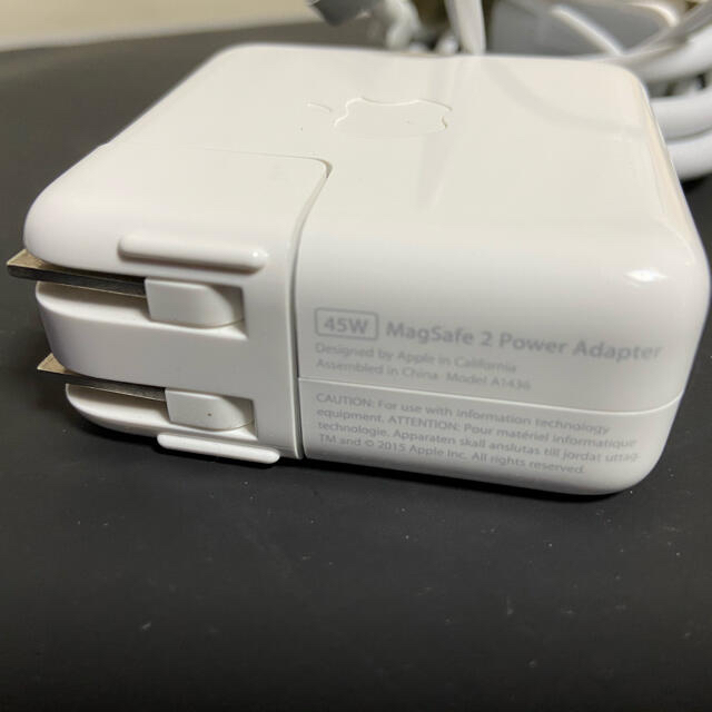 Apple純正 Macbook Air 充電器 1