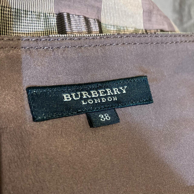BURBERRY(バーバリー)のBURBERRY LONDON パープル　チェック柄　膝丈　スカート レディースのスカート(ひざ丈スカート)の商品写真