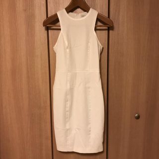 エイチアンドエム(H&M)の【送料込】★美品★H&M ノースリーブワンピース(ひざ丈ワンピース)