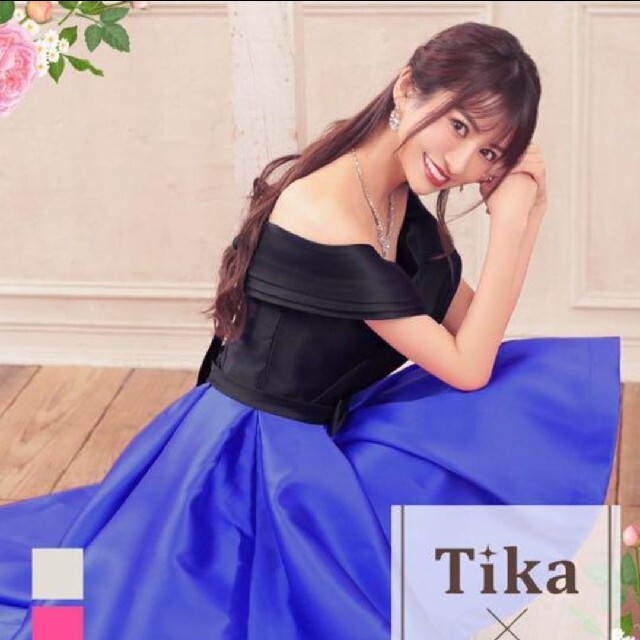 Tika オフショルバイカラーサテンロングテールドレス (ブラック×ブルー) | フリマアプリ ラクマ