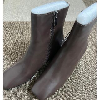 ザラ(ZARA)の新品⭐︎ベースメントオンライン⭐︎ショートブーツ(ブーツ)