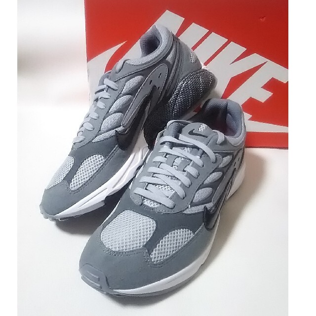 NIKE(ナイキ)の定14300円!Web限定!ナイキエアゴーストレーサー新品スニーカー! メンズの靴/シューズ(スニーカー)の商品写真