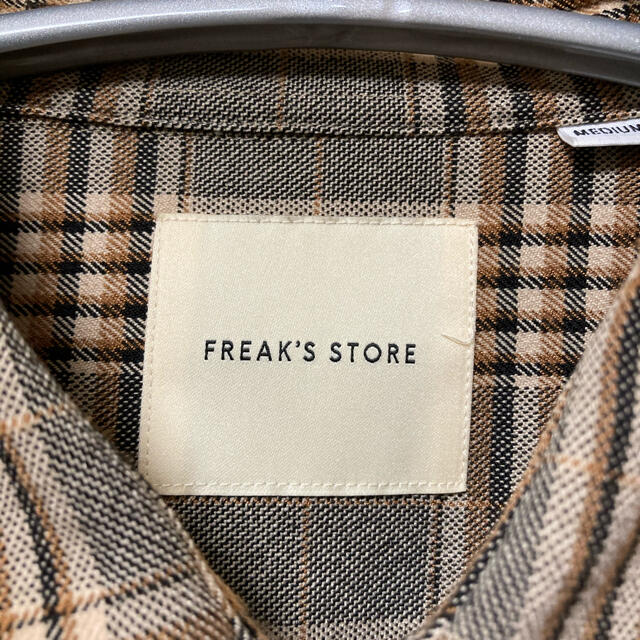 FREAK'S STORE(フリークスストア)のフリークスストア チェックシャツ ベージュ メンズのトップス(シャツ)の商品写真