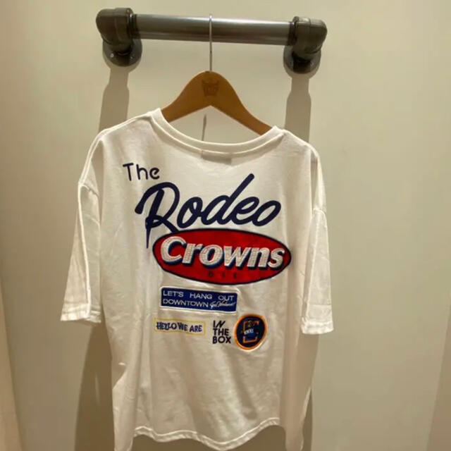 RODEO CROWNS WIDE BOWL(ロデオクラウンズワイドボウル)のMix big VネックTシャツ レディースのトップス(Tシャツ(半袖/袖なし))の商品写真