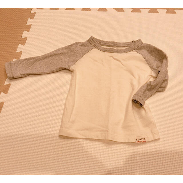 西松屋(ニシマツヤ)のまとめ買い！80 男の子　トップス　Tシャツandロンティー　4枚セット キッズ/ベビー/マタニティのベビー服(~85cm)(Ｔシャツ)の商品写真