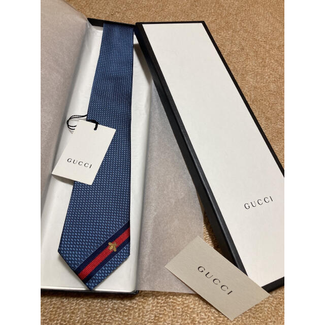 GUCCI ネクタイ ビー