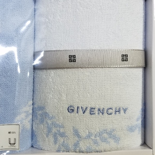 GIVENCHY(ジバンシィ)のGIVENCHYタオルチーフ　箱入り二枚入り レディースのファッション小物(ハンカチ)の商品写真