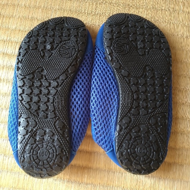 けんちゃんパパ様専用です ウォーターシューズの通販 by りぃ's shop