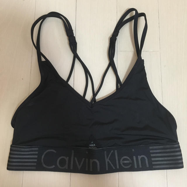 Calvin Klein(カルバンクライン)のck 未使用ブラトップ レディースの下着/アンダーウェア(ブラ)の商品写真