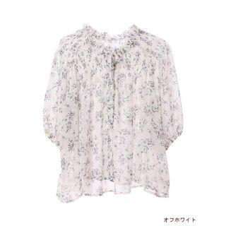 ダブルクローゼット(w closet)の花柄ブラウス(シャツ/ブラウス(半袖/袖なし))