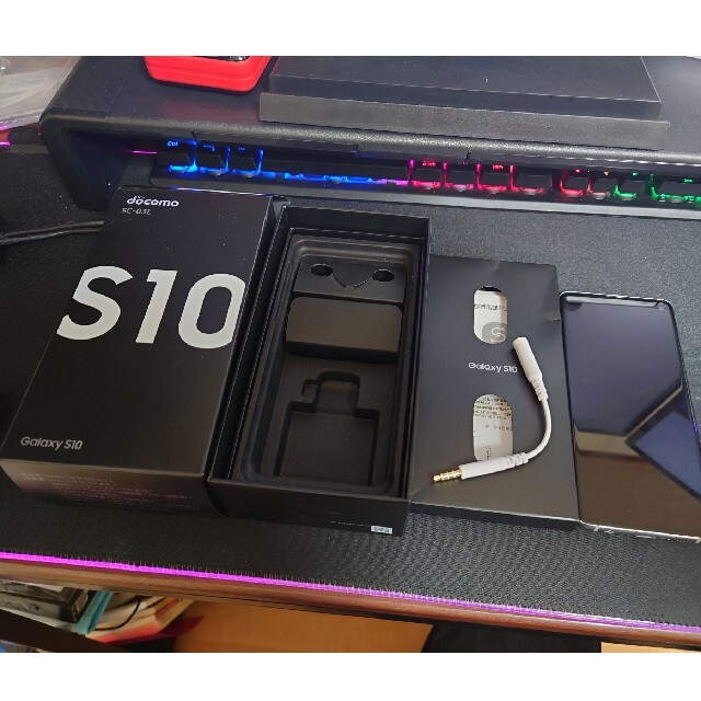 Galaxy S10 Prism white 128 GB docomo 【人気商品!】 16000円引き