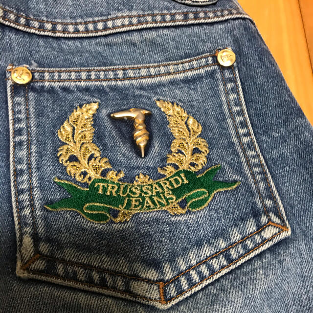 TRUSSARDI(トラサルディー)