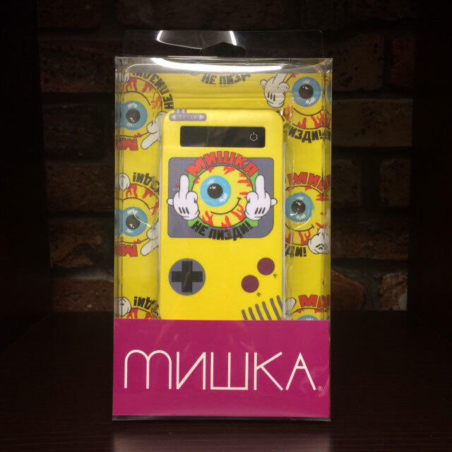 MISHKA(ミシカ)のMISHKA ミシカ バッテリーチャージャー 美品  スマホ/家電/カメラのスマートフォン/携帯電話(バッテリー/充電器)の商品写真