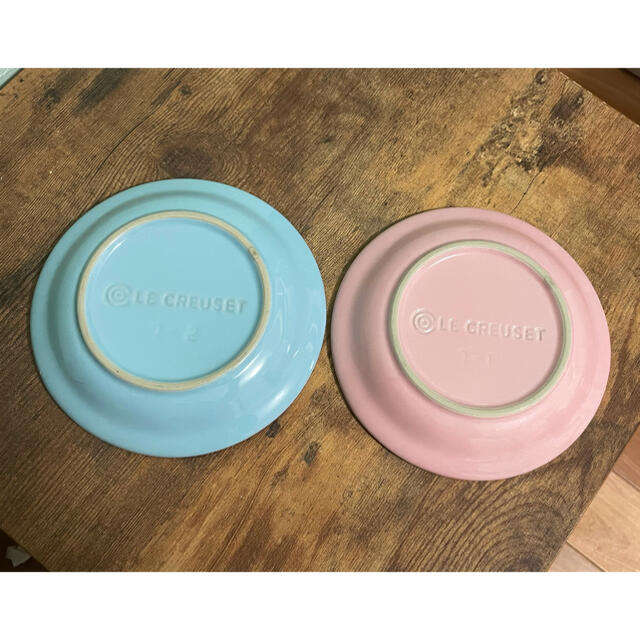 LE CREUSET(ルクルーゼ)のル・クルーゼ　ラウンドプレート15センチ　2枚 インテリア/住まい/日用品のキッチン/食器(食器)の商品写真