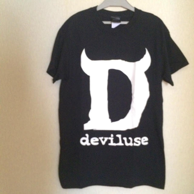Deviluse(デビルユース)のdeviluse Tシャツ レディースのトップス(Tシャツ(半袖/袖なし))の商品写真