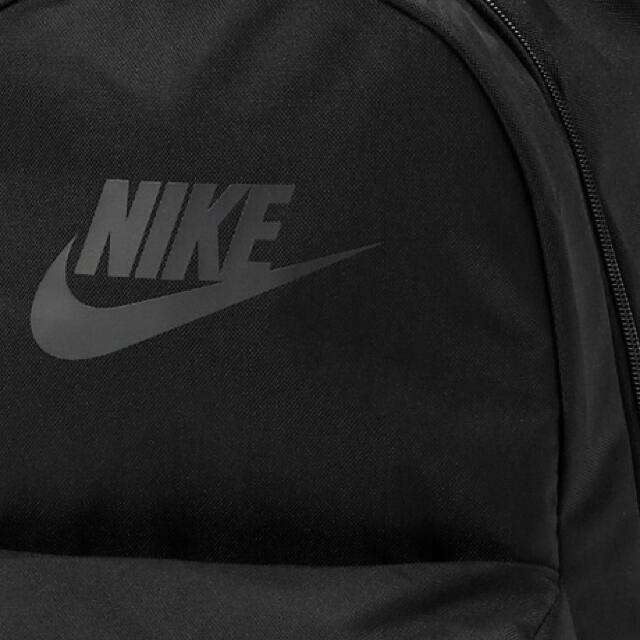 NIKE(ナイキ)のナイキ　NIKE リュック　ブラック　黒　バックパック　ヘリテージ　鞄 メンズのバッグ(バッグパック/リュック)の商品写真