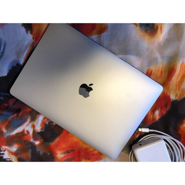 Apple - MacBook Pro 2016 256SSD Apple