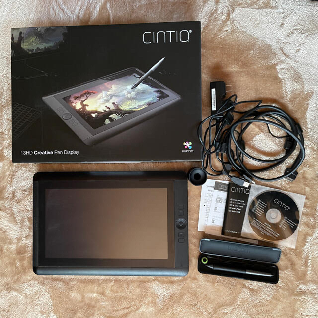 ワコム液タブCINTIQ 13HD DTK-1301【保護フィルム貼り】