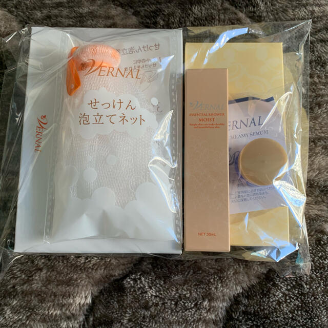 VERNAL(ヴァーナル)のVERNAL ヴァーナル バーナル 石鹸 せっけん30g×2 コスメ/美容のスキンケア/基礎化粧品(洗顔料)の商品写真