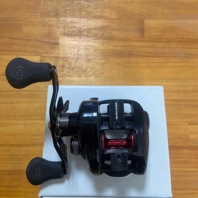 DAIWA(ダイワ)のタトゥーラHDcustom 150SH-TW スポーツ/アウトドアのフィッシング(リール)の商品写真