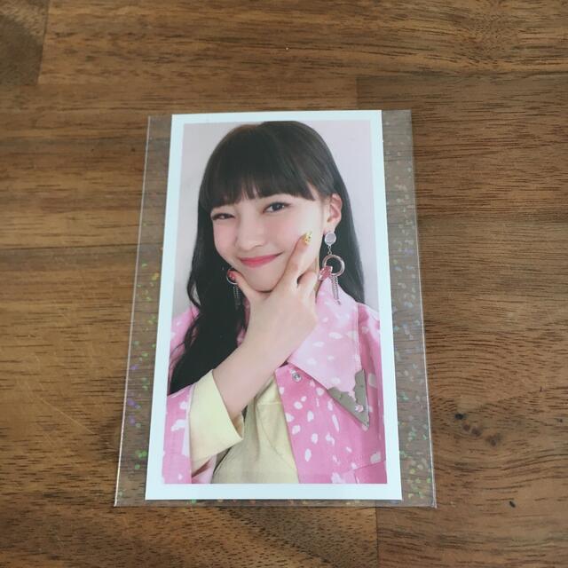 NiziU マユカ　トレカ エンタメ/ホビーのタレントグッズ(アイドルグッズ)の商品写真