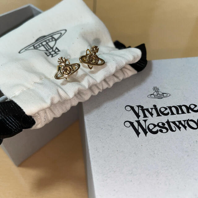 Vivienne Westwood(ヴィヴィアンウエストウッド)のviviennenwestwood ピアス レディースのアクセサリー(ピアス)の商品写真