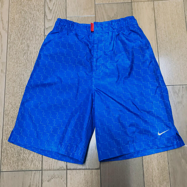 NIKE(ナイキ)のNIKE  水着　男子用 キッズ/ベビー/マタニティのキッズ服男の子用(90cm~)(水着)の商品写真