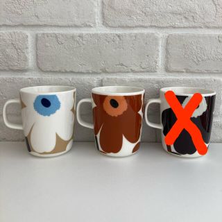 マリメッコ(marimekko)の⚠️8ち様専用⚠️マリメッコウニッコマグブラウン・ベージュ系　2個新品未使用(食器)