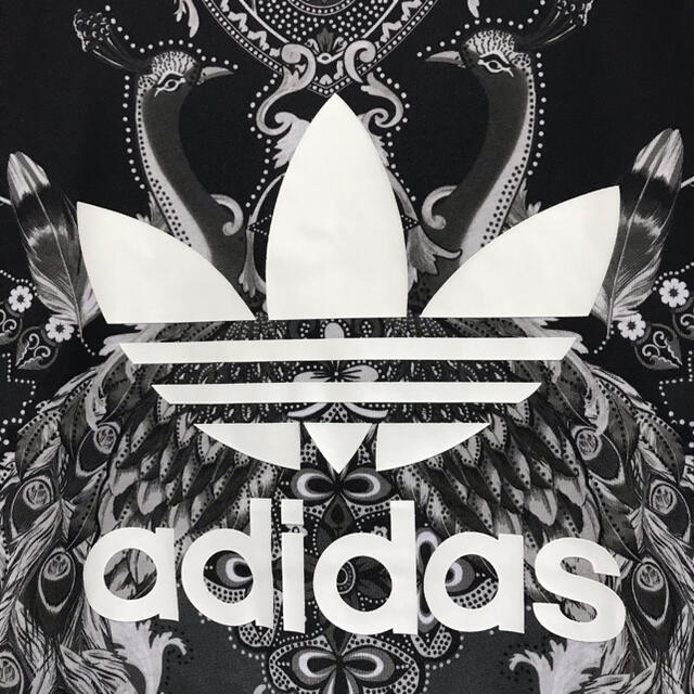 Adidas Adidas アディダス オリジナルス レア 孔雀 2点セットの通販 By アンプティーs Shop アディダスならラクマ